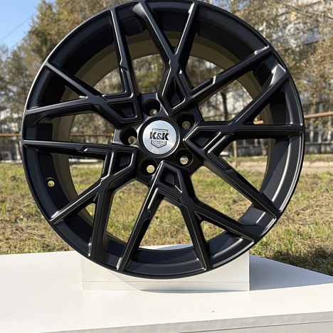 Вудроф (КС1044) 7.000xR18 5x114.3 DIA66.6 ET37 Мэт